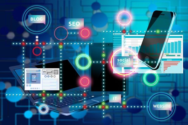 Différents médias dont les contenus peuvent être corrigés par Correction En Ligne